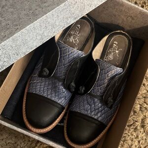 Freebird by Steven Sz 7 Malena Navy Croco Slip on Loafers RARE